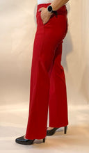 101125 Zoya Flared