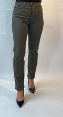 5525 - 562 + 197 Magic Fit Regular : 7 litir